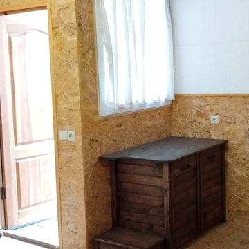 Продаж дачі (кімната на причалі)