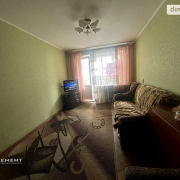 Продаж 2к Квартира Левка Лук’яненка (Ватутіна) вулиця