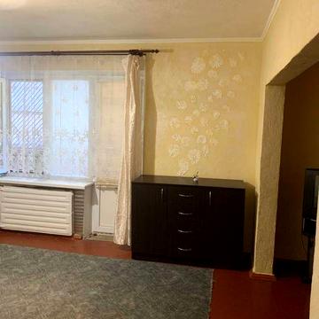 Продаж квартири Вороніна 19