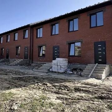 Продаж таунхауса 65 кв. м, 2к на 1,5 соток землі