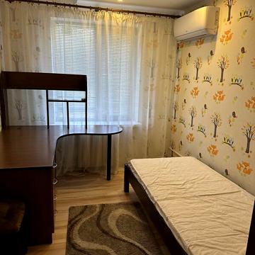 Продажа 4к квартира Чкалова (Центр) вулиця