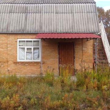 Продам дачний будинок