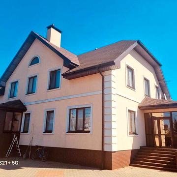 Долгосрочная аренда половині 2 єт. дома 145 кв.м. в с.Осещина