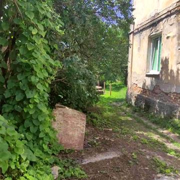 Продаж будинку по вул. Багряного, ділянка 5 сот.