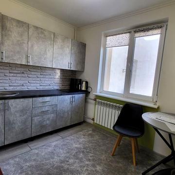 Продаю 2 квартиру в Центрі
