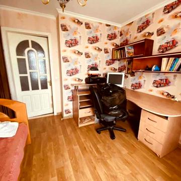 Продаю 3 к\к Космонавтов 152  Автономка (с Мебелью и техникой)