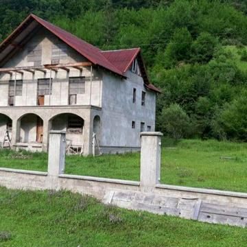 ТЕРМІНОВО Недобуд, мініготель, будинок, земля