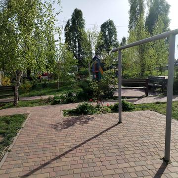 Василя Сухомлинського вул. (Совхозна), 54а