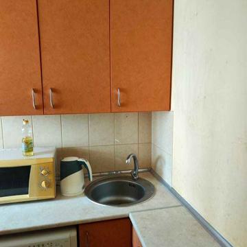 продам 1 кімн кв-ру 3\9 цегла просп Центральний 3 Слобідська