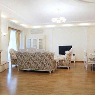 Паторжинского ул., 14. Аренда, 3-комн, 130м2. Без комиссии!