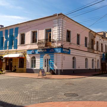 Кирила і Мефодія, 12