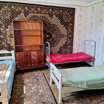 довгострокова оренда місця в кімнаті без господині