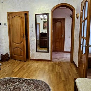 Теремки. Заболотного,26. Квартира 75кв.м. з ремонтом поруч з метро!