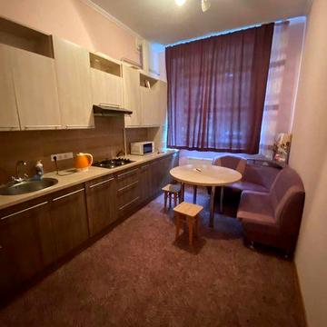 Терміново! 2к квартира на Ракове з євроремонтом! Шок ціна!