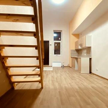 Продам двухуровневую квартиру с ремонтом в ЖК Парковый квартал, метро ЖК Парковый квартал