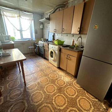 Продам 4 комнатную квартиру метро 23 Августа pp1