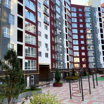 Центр,квартира 1-кімн одно Княгинин-Галицька Набережна продам озеро