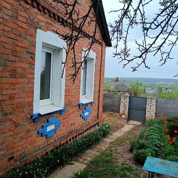 Продам небольшой уютный дом в МЕРЕФЕ