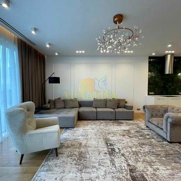 5-ти комн. квартира ул. Глазунова 13 с двумя паркоместами!