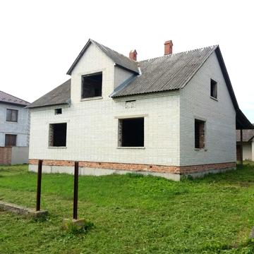 Будинок с павлів