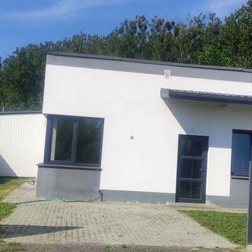 Будинок квартирного типу знаходиться вул.Новоселів