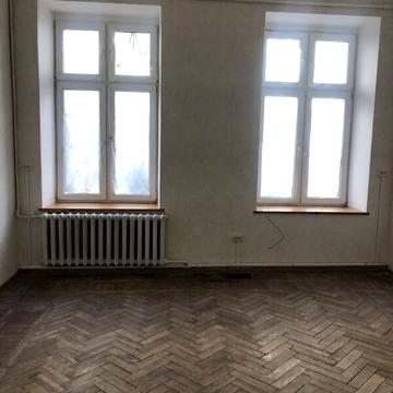 Продаж 2к Квартира Кузнечна вулиця