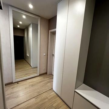 Продажа 2к квартира Українська вулиця ЖК Версаль парк
