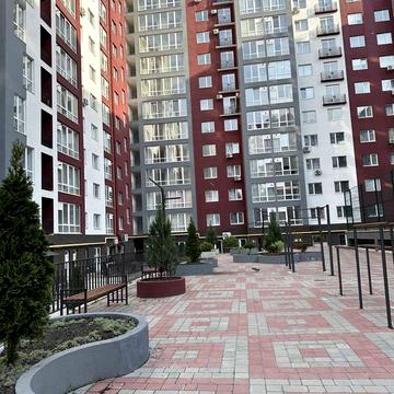 Продам однокімнатну в центрі,квартира 1кім Княгинин Галицька Набережна