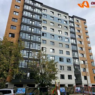 Двокімнатна квартира , в зданому будинку ЖК Світанок