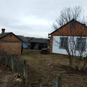 Продам будинок с.Воютин