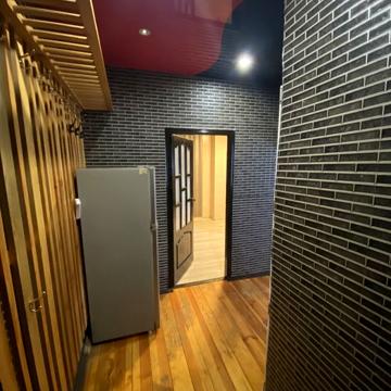 Продам квартиру в центрі міста