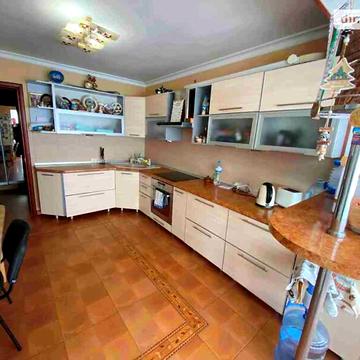 Продаж 2к Квартира Парусна вулиця