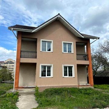 Будинок, Нові Петрівці, Всі комунікації.