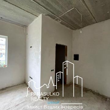 Продам неймовірний котедж з гаражем