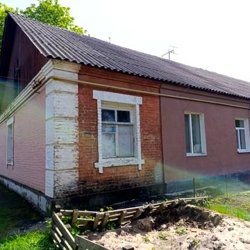 Продам дві однокімнатні квартири, можливо під комерційне використання