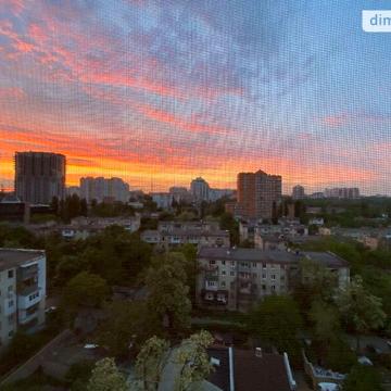 Продаж 3к Квартира Світлий провулок