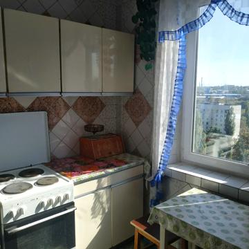 Єдності вул. (Краснодарська), 179б