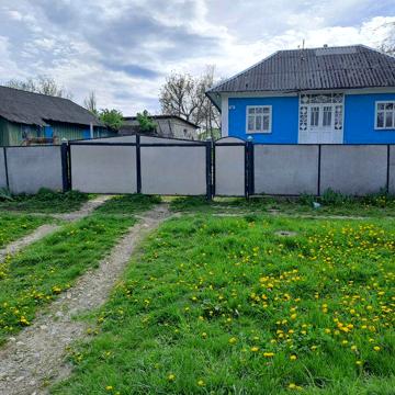 Продається будинок в с. Данківці Хотинський рн