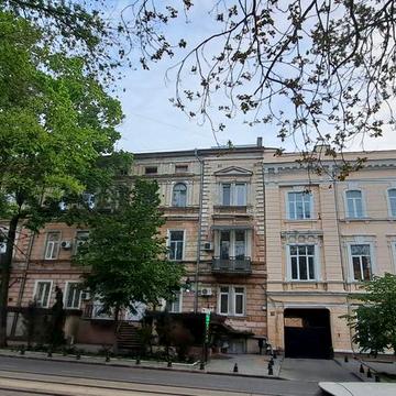 Продам мансардные помещение 80м2 с центре Одесса на ул. Софиевской