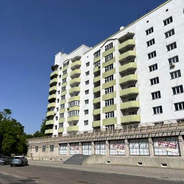 Продаю 3к/к в новом доме на Садовой