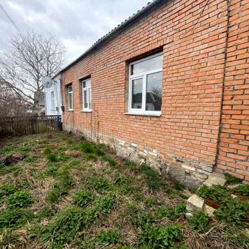 Частина будинку Тараща