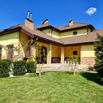 Продам будинок 340м2 в с.Лісне, Київська область