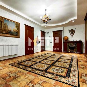 3 к. Дарницький р-н, метро Позняки, ремонт, вул. Ахматової,13.