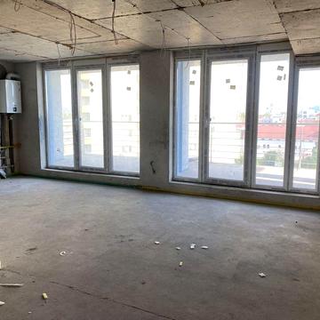 Трикімнатна в центі