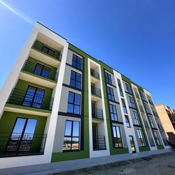 Продаж квартири в готовому будинку