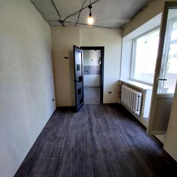 Продам 2-х кімнатну квртиру на 1 мікрорайоні