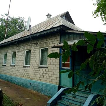 Кирпичный дом в 100км от КИЕВА.  Трасса Чернигов -Киев. Село Прогрес.