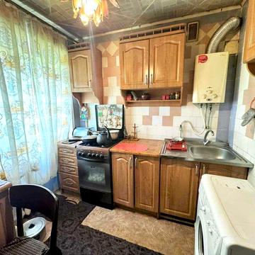Продам 2к.квартиру. Карпенко.1 КП.