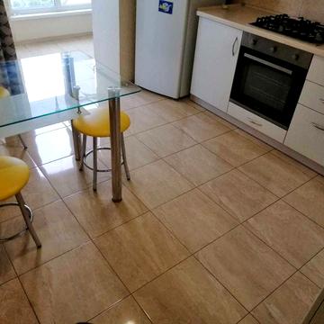 1 кім квартира, вся комплектація + кондиціонер