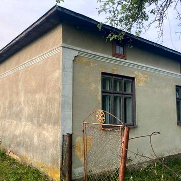 Продається будинок цегляний с. Попелі